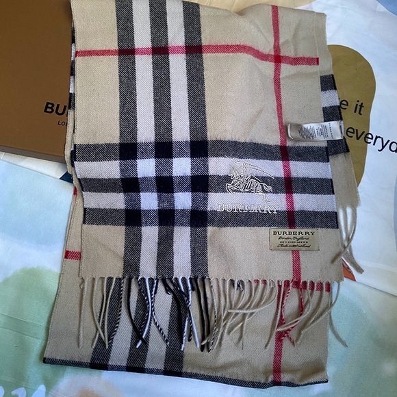 Burberry Brown Check Scarf - Picture 6 of 11